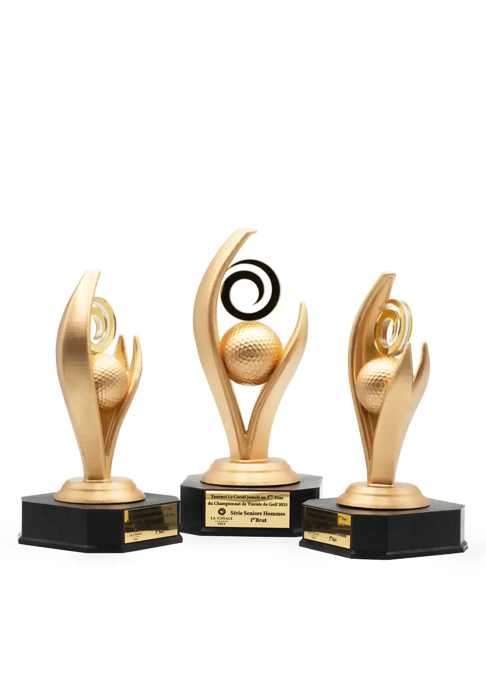 Trophée golf en plexiglass découpé au laser en Tunisie