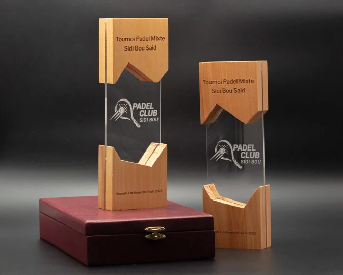 Trophée d'entreprise pour collaborateur en Tunisie